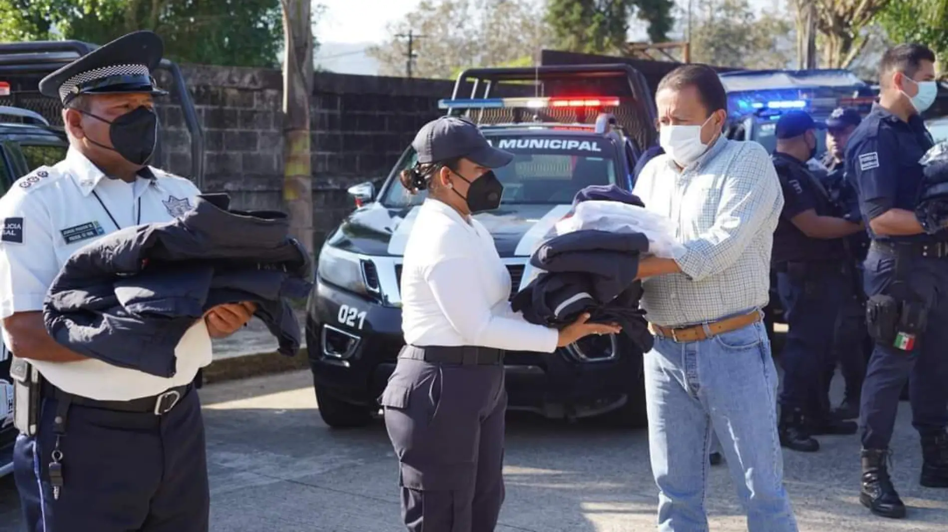 POLICIAS HUEYTAMALCO 05